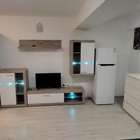 Studio 32 Bulevardul Oltenia Craiova Dış mekan fotoğraf